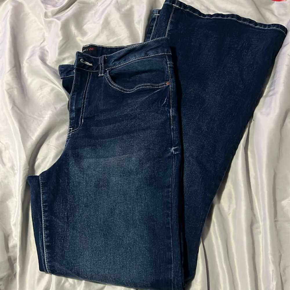 YMI jeans size 11/30